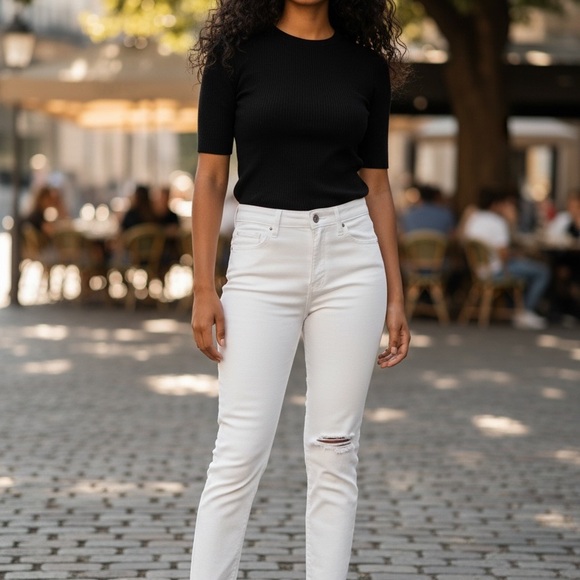 Levi's Denim - Levi's White 721 High Rise Skinny Ankle Jeans